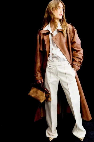Look 13